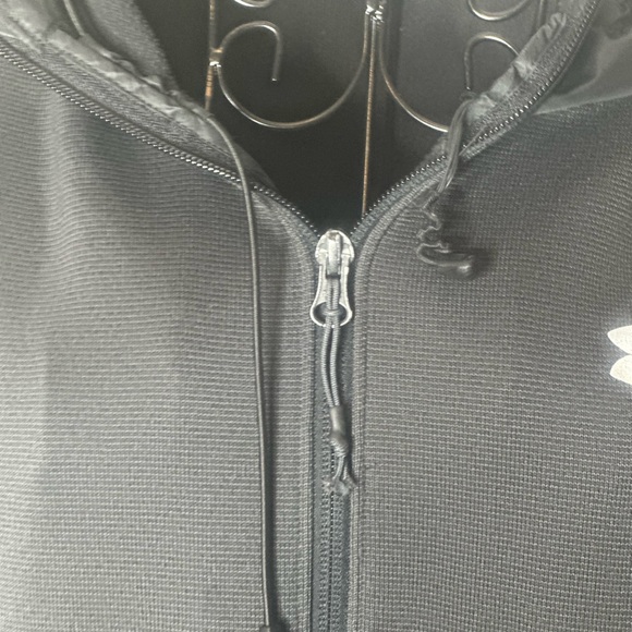 🌟💫✨UNDER ARMOUR Running Jacket ✨💫🌟 - Picture 3 of 4